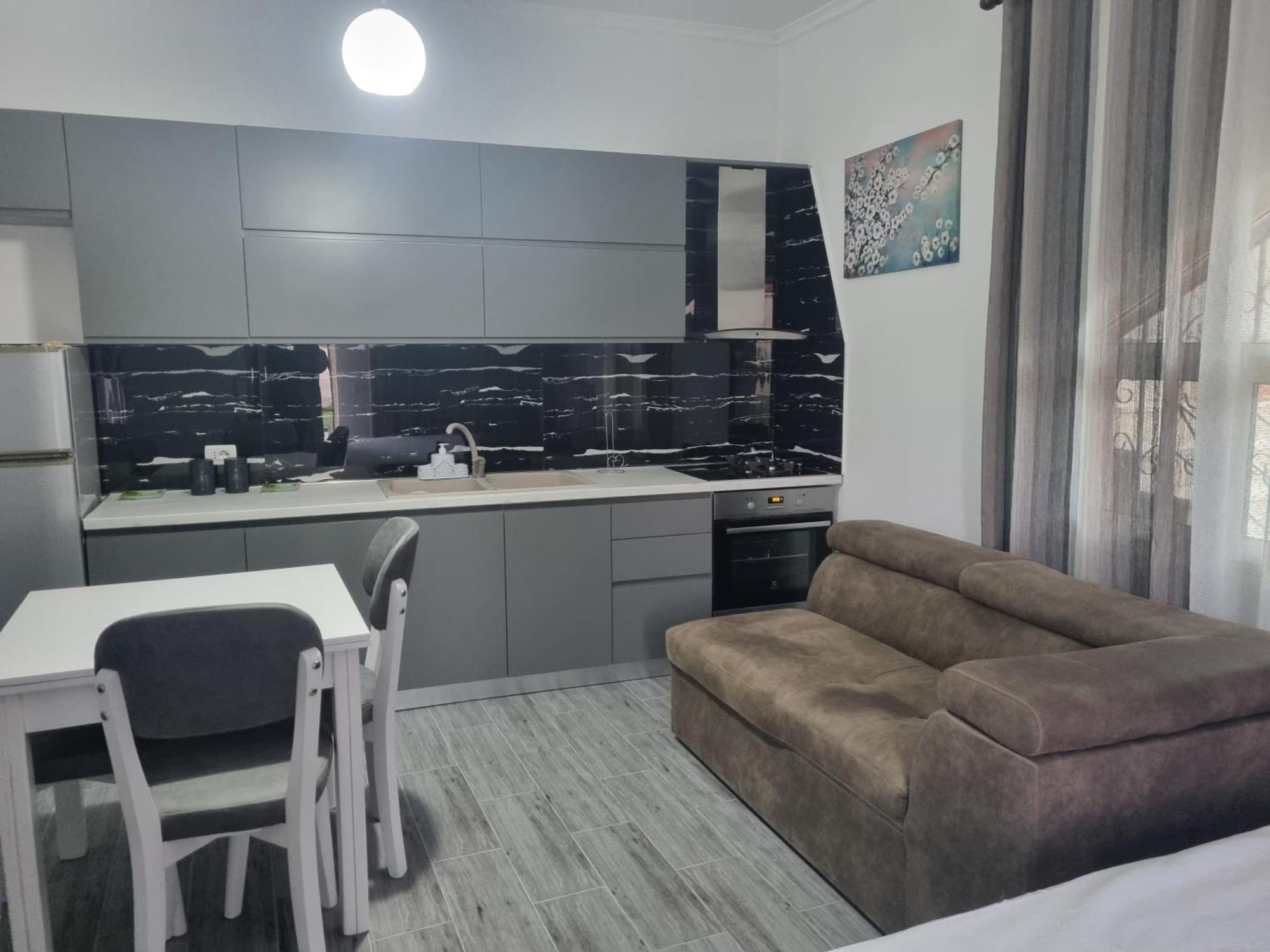 Vila Megi-Rent Room فلورا المظهر الخارجي الصورة