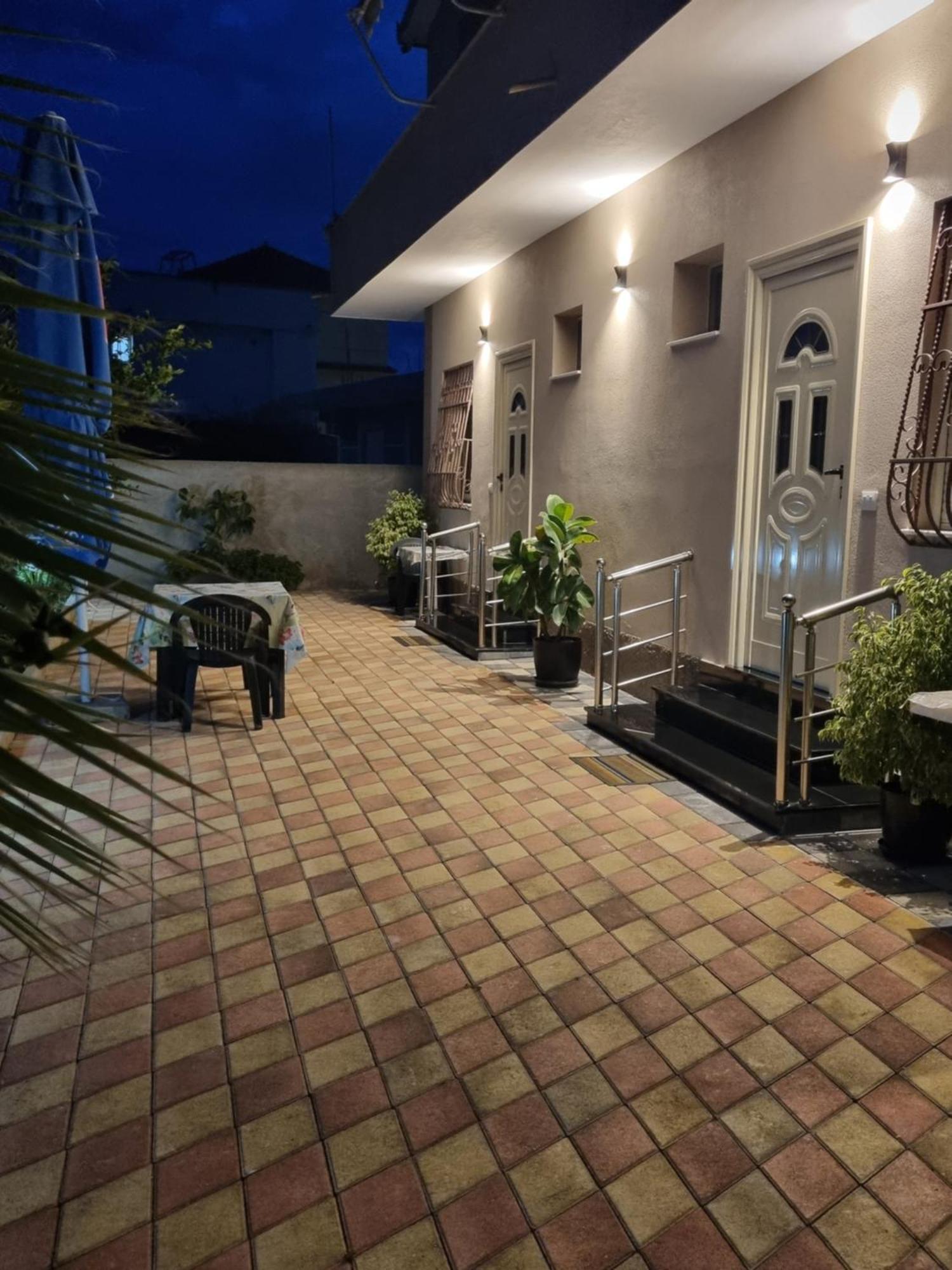 Vila Megi-Rent Room فلورا الغرفة الصورة